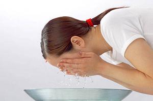 褐色の肌を簡単に手に入れられる日サロ